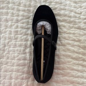 Birdies Black Flats with Soft Interior and Easy Slip-On Design